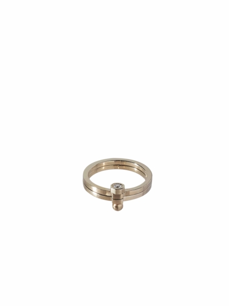 18kt Gold Ring with a Brilliant | Syndesis